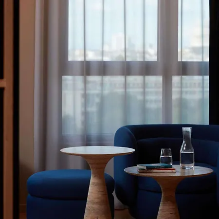 So/ Ξενοδοχείο