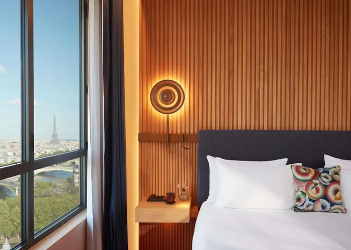 So/ Hotel