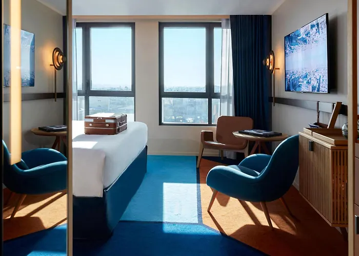 So/ Hotel 5*