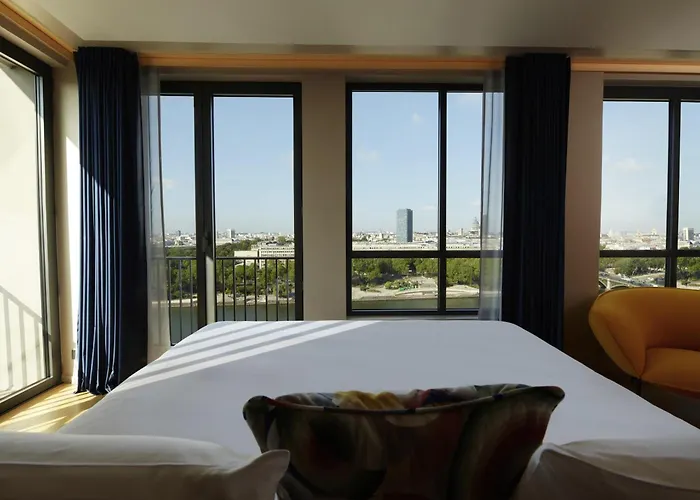 Hotel So/ 5*