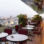So/ Hotell 5*