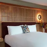 So/ Hotel 5*