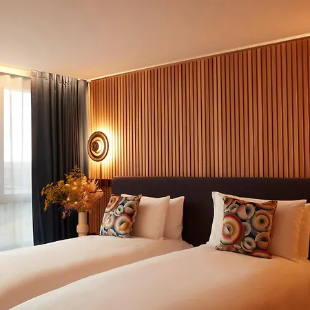 Hotel So/ 5*