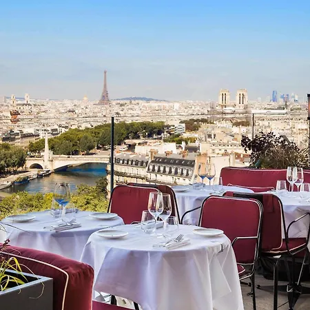 So/ Paris