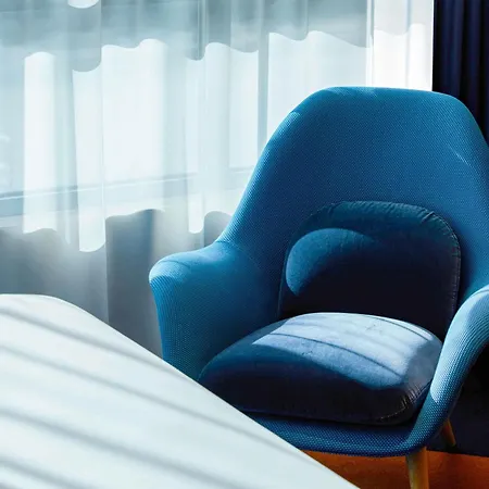 So/ Hotell 5*