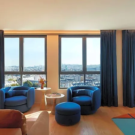 So/ Hotel