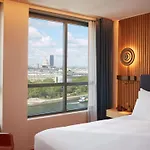 So/ Hotel 5*
